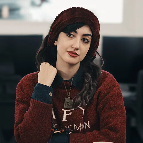 پگاه منصوری