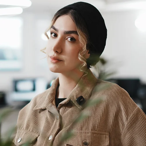 آیدا فربود